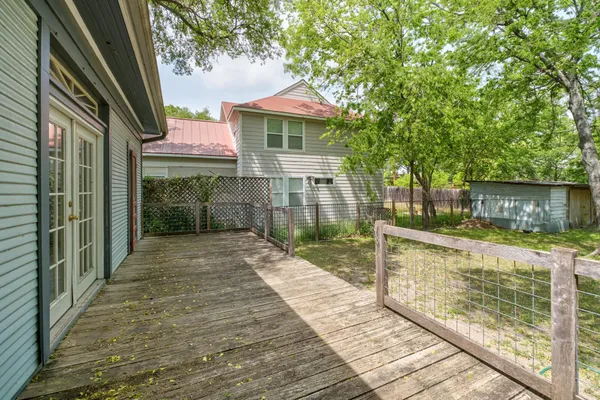 $2,300 | 304 West 35th Street, Austin, TX 78705