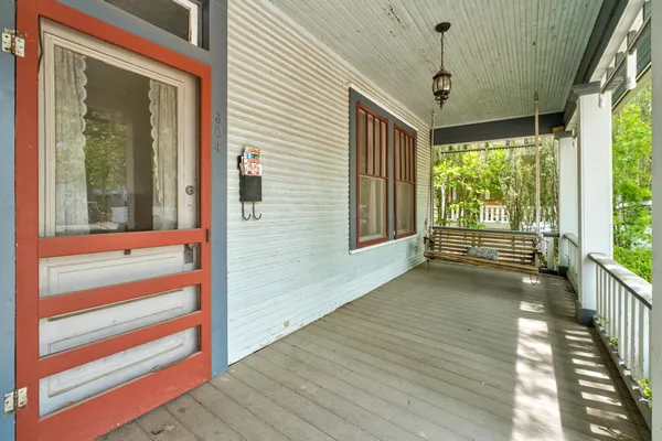 $2,300 | 304 West 35th Street, Austin, TX 78705