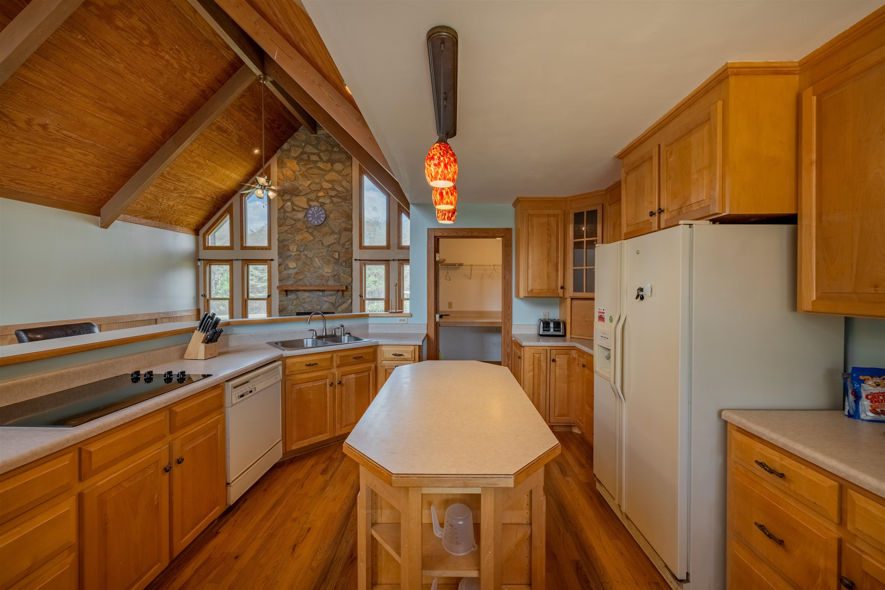 224 Stroupe Estate Road Gaffney, SC 29340 - Photo 7 of 31 Gallery Image 7