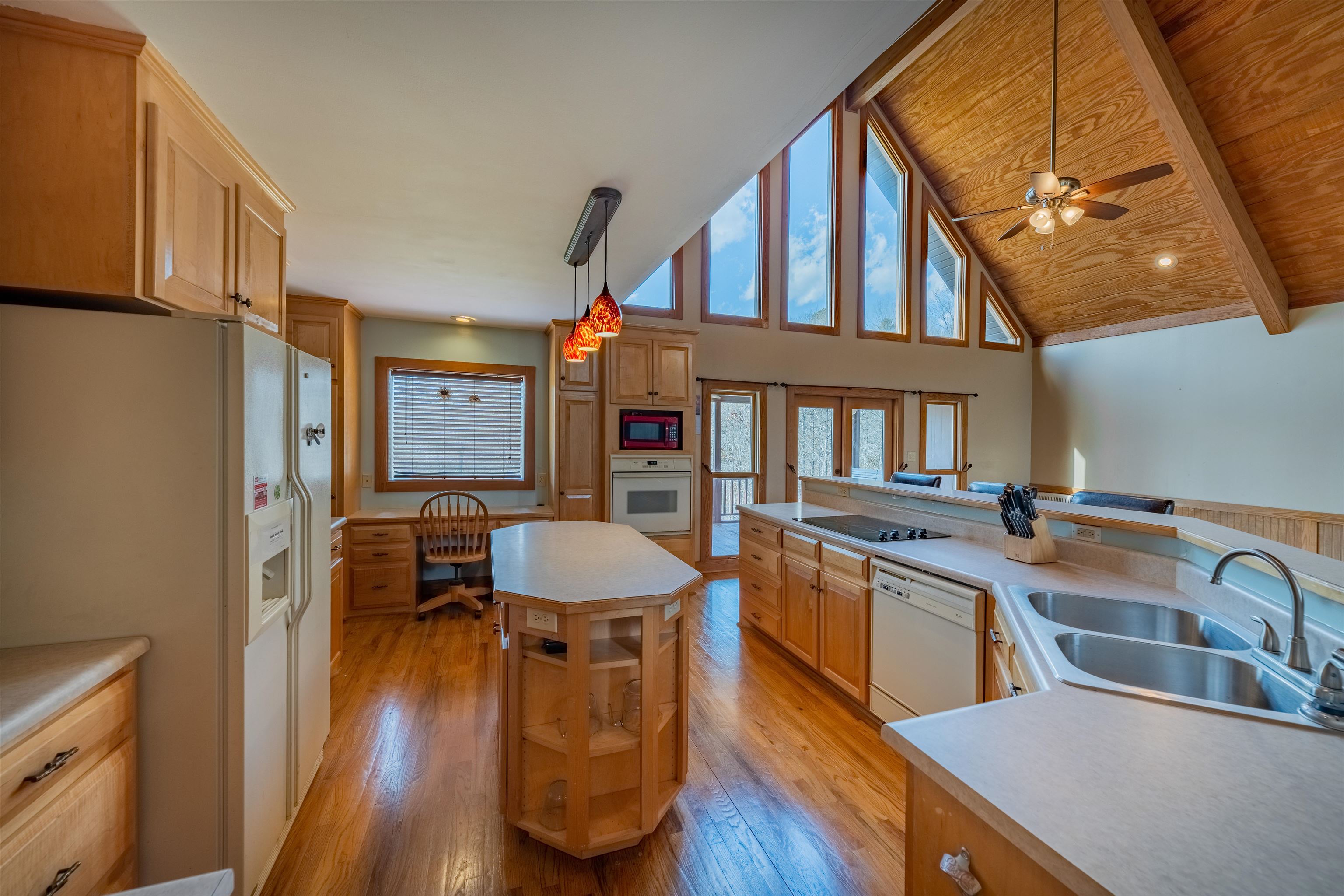 224 Stroupe Estate Road Gaffney, SC 29340 - Photo 8 of 31 Gallery Image 8