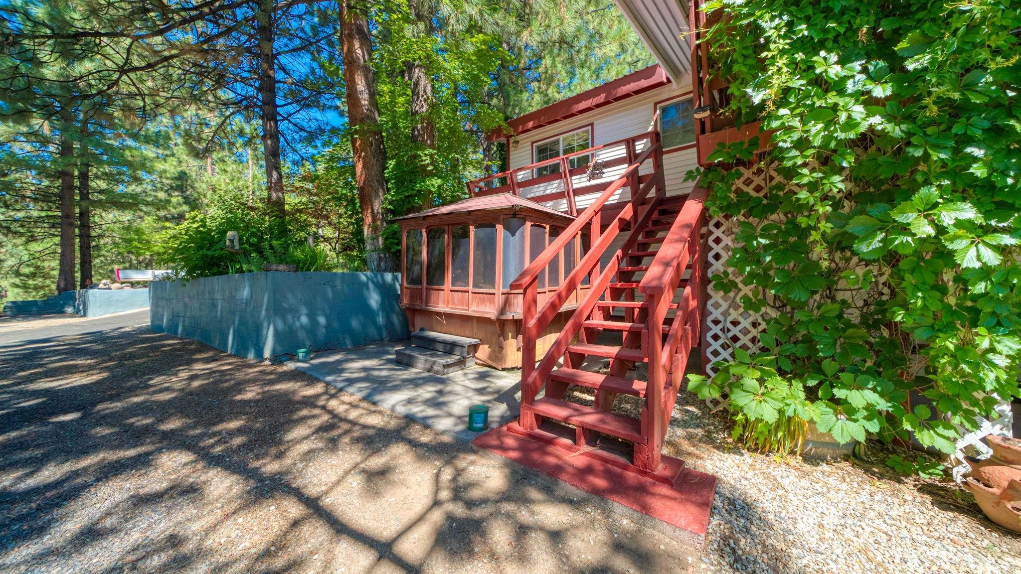 2883 Grizzly Road Portola, CA 96122 - Photo 4 of 50
