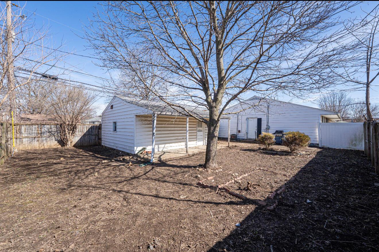 2905 Hillgate Road Columbus, OH 43207 - Photo 22 of 27 IMG_2164
