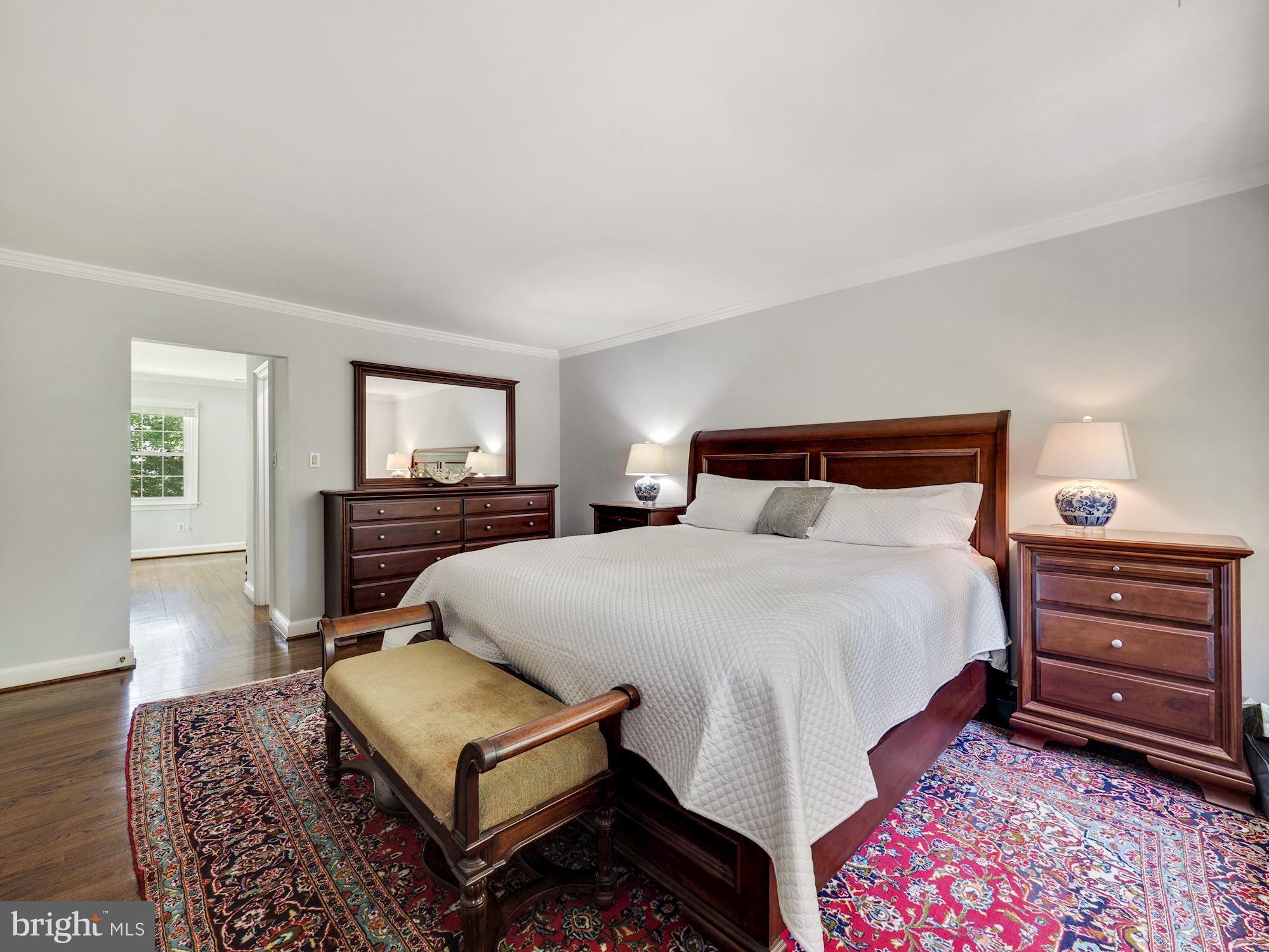 7000 Greentree Road Bethesda, MD 20817 - Photo 14 of 34 Master Bedroom