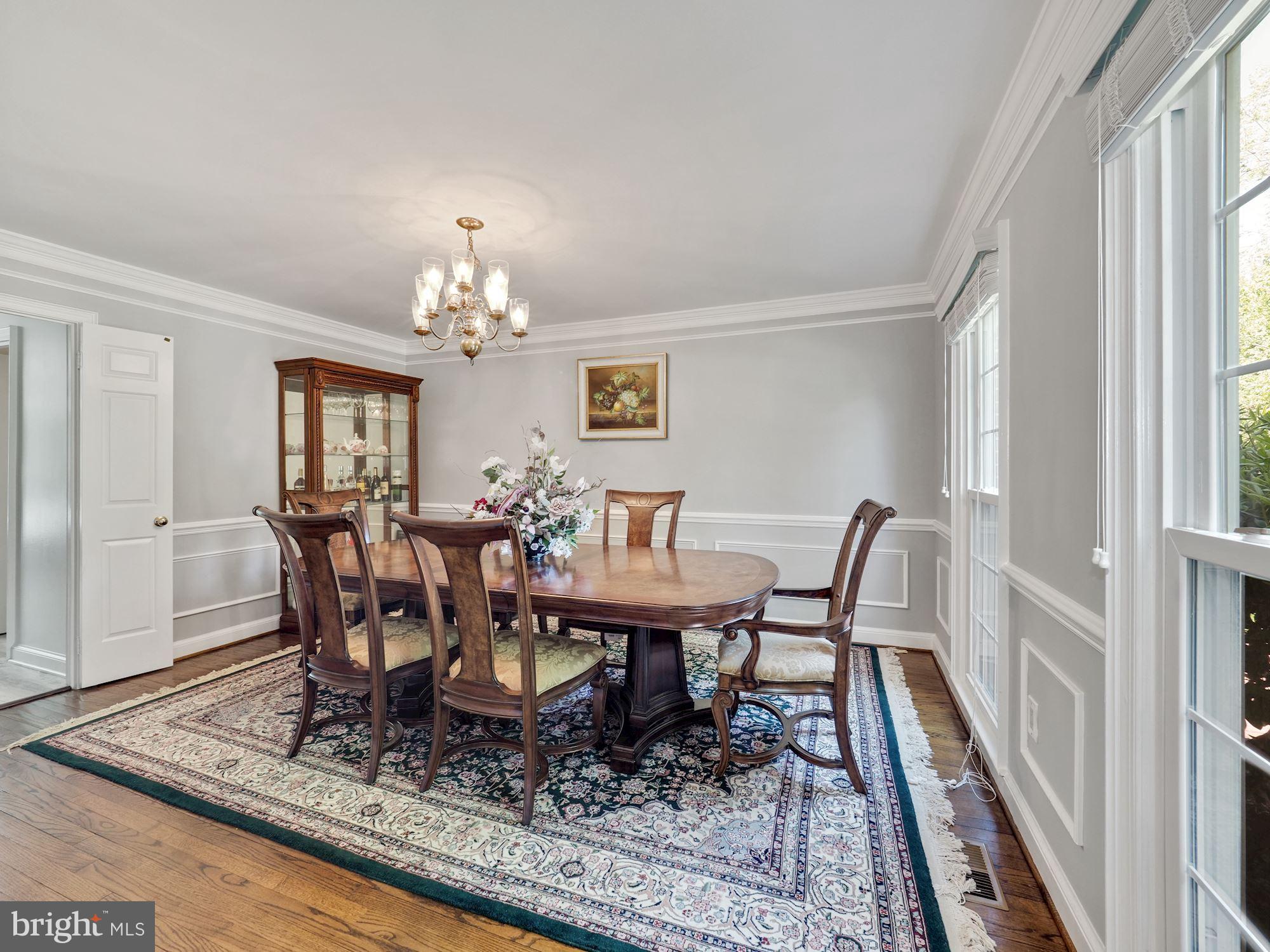 7000 Greentree Road Bethesda, MD 20817 - Photo 8 of 34 Dinning Room