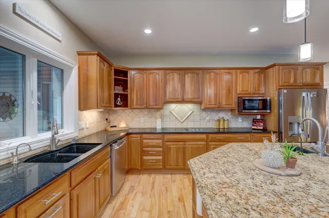 $1,075,000 | 7710 Pamela Circle, Verona, WI 53593