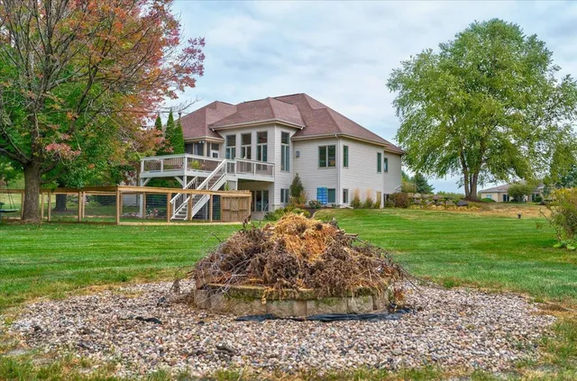 $1,075,000 | 7710 Pamela Circle, Verona, WI 53593
