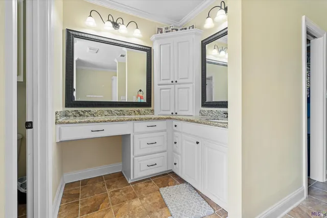 $599,900 | 325 Chateau Jon, Denham Springs, LA 70726