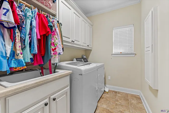 $599,900 | 325 Chateau Jon, Denham Springs, LA 70726