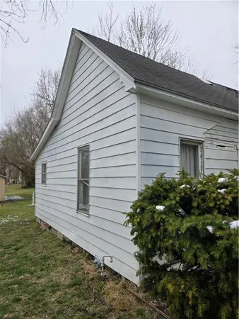 $48,000 | 705 North New York Avenue, Sedalia, MO 65301