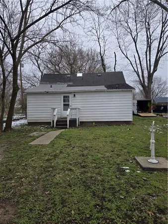 $48,000 | 705 North New York Avenue, Sedalia, MO 65301