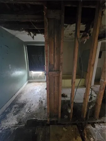 $48,000 | 705 North New York Avenue, Sedalia, MO 65301