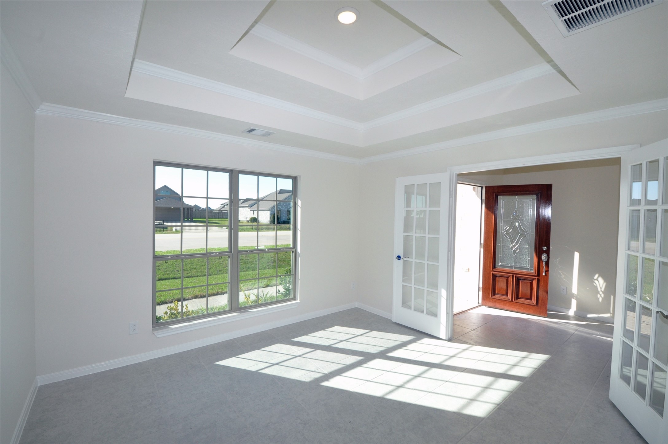 3705 Pedregal Road League City, TX 77573 - Photo 9 of 50 a view of an empty room and window