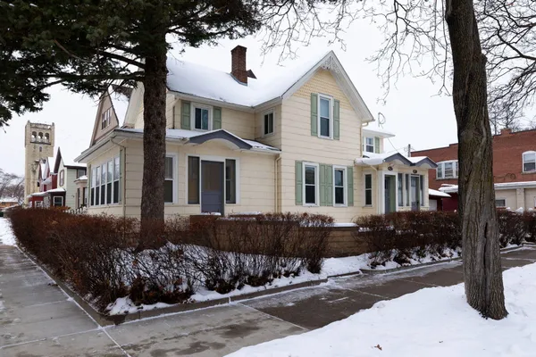 $249,900 | 530 8th Street South, La Crosse, WI 54601