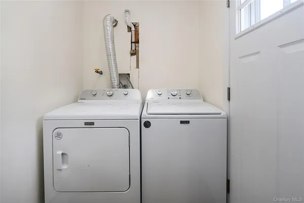 $4,500 | 987 Kings Parkway, Baldwin, NY 11510