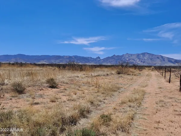 $6,000 | 1-acre Allen Street, Unit 6, Pearce, AZ 85625