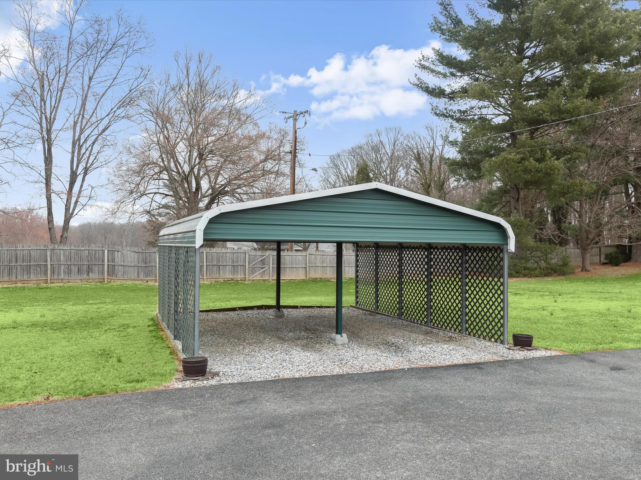 16215 Dark Hollow Road Upperco, MD 21155 - Photo 26 of 33 a backyard of a house with lots of green space