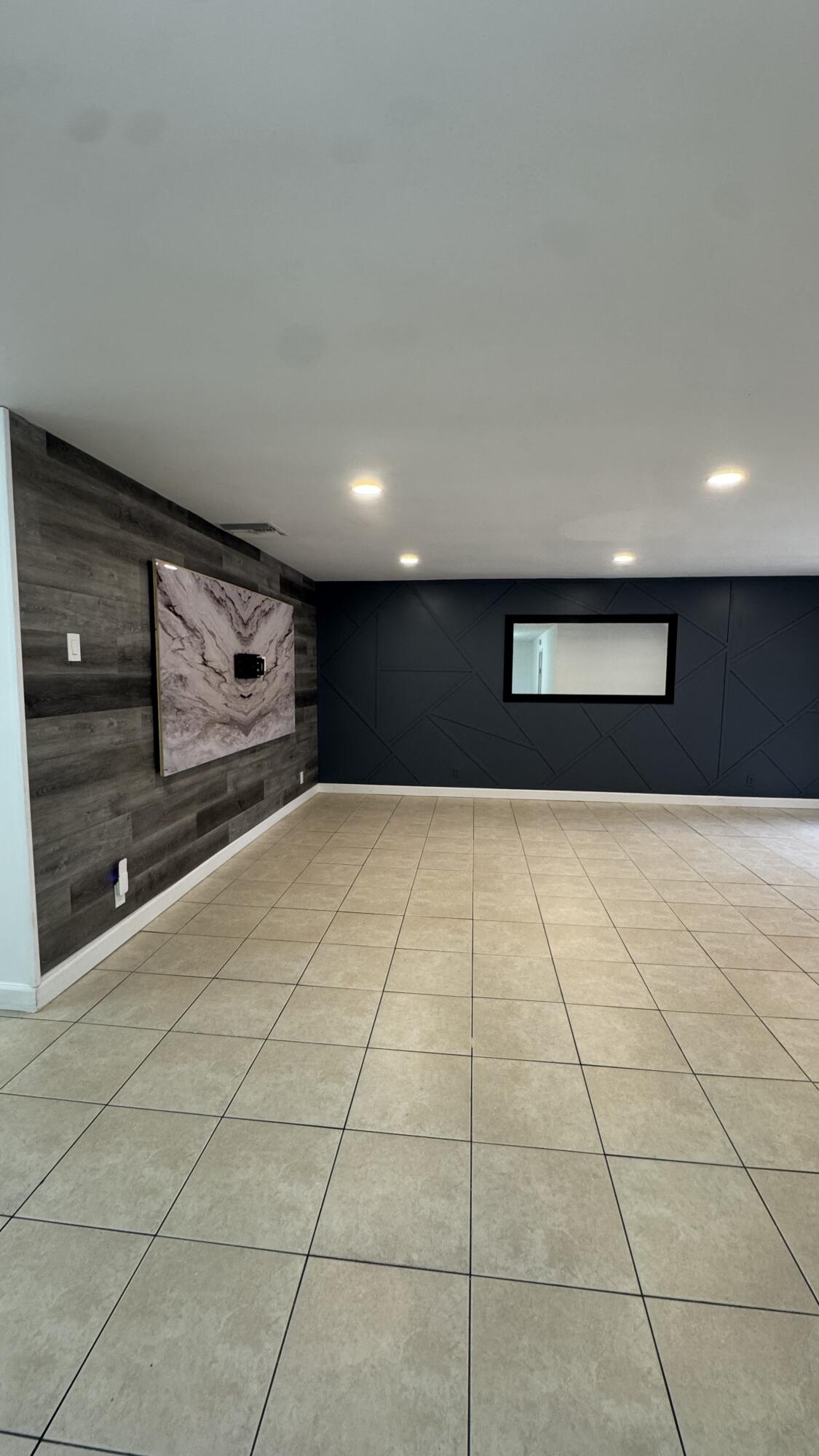 802 St Andrews Road, Unit 15 Hollywood, FL 33021 - Photo 12 of 53 IMG_5787