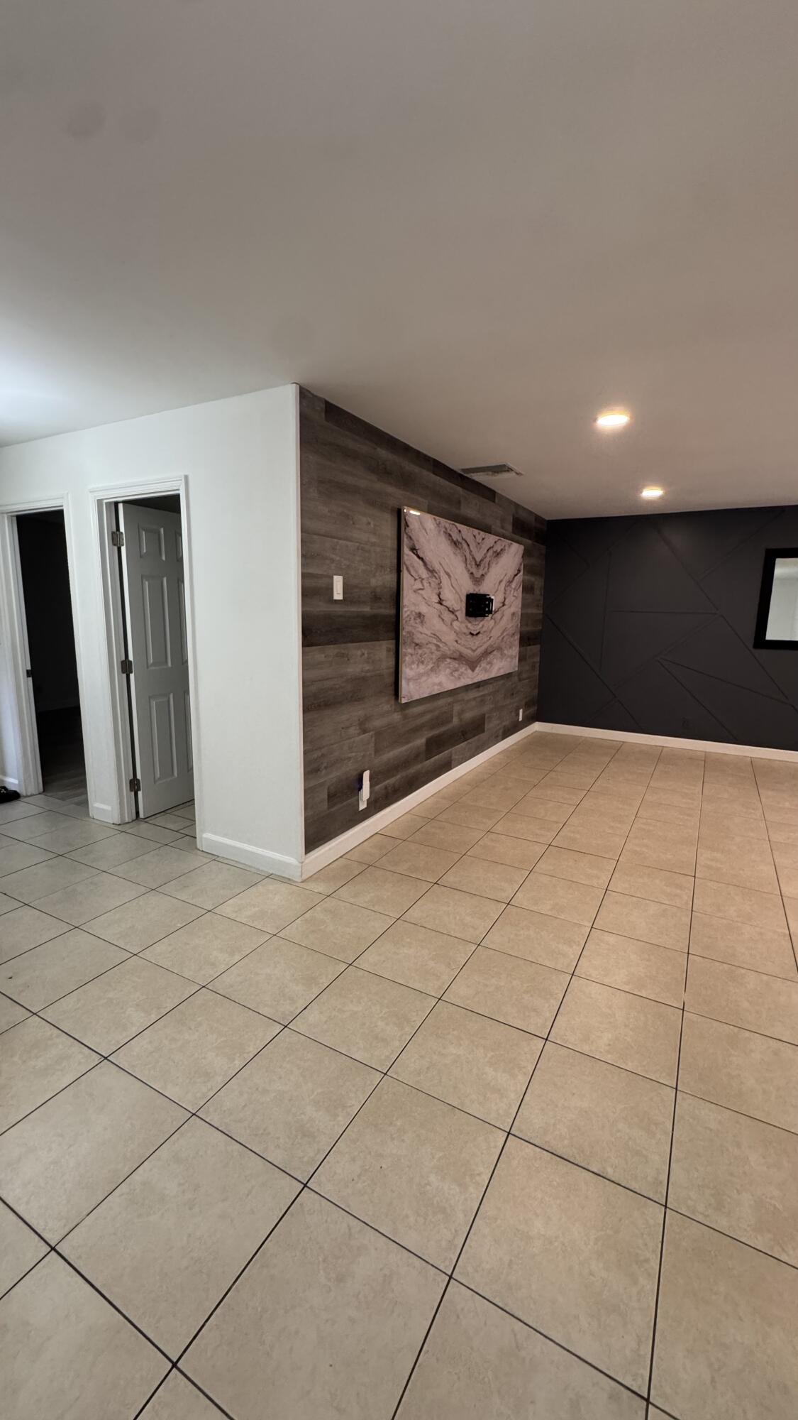 802 St Andrews Road, Unit 15 Hollywood, FL 33021 - Photo 13 of 53 IMG_5788