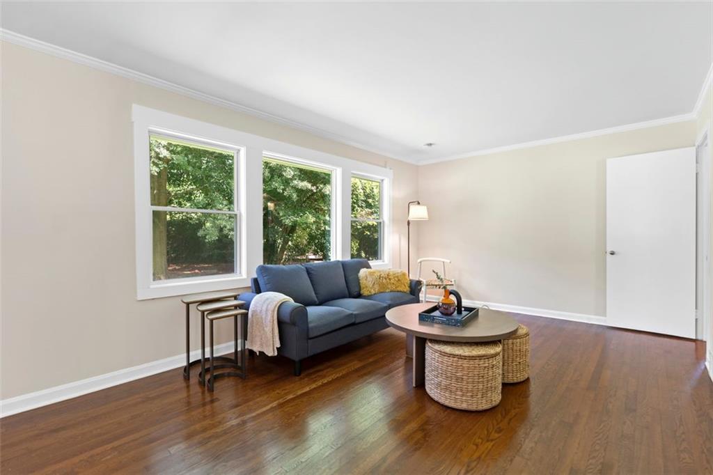 2483 Hunting Valley Drive Decatur, GA 30033 - Photo 8 of 24