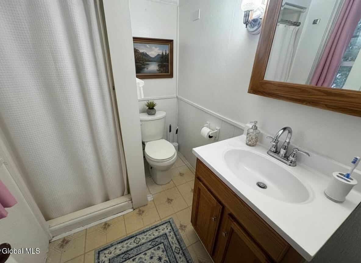1519 New Scotland Road, Unit 3 Bethlehem, NY 12159 - Photo 11 of 17 bathroom with decore use this