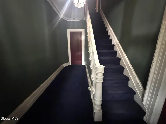 $1,150 | 1519 New Scotland Road, Unit 2 LEFT, Bethlehem, NY 12159