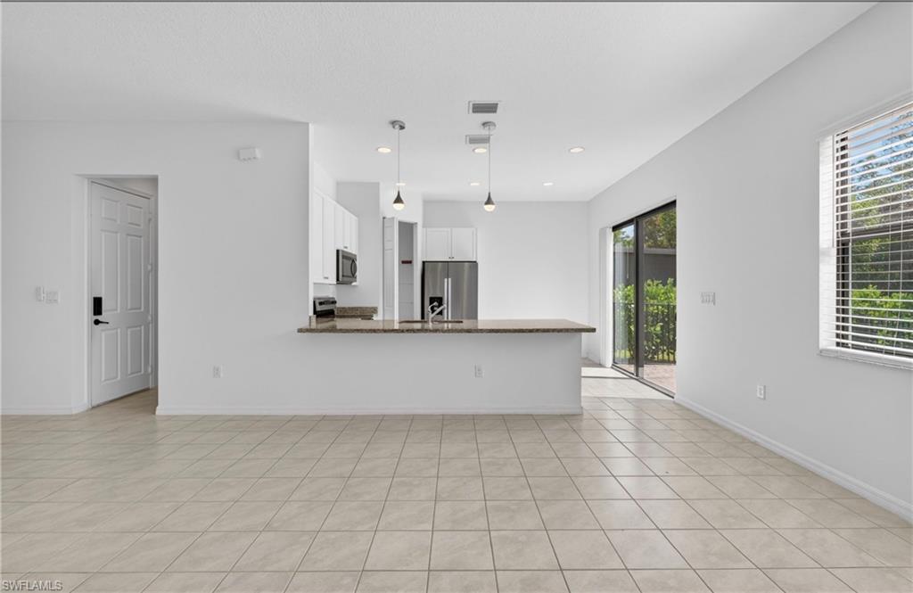 8951 Madrid Circle Naples, FL 34104 - Photo 13 of 39