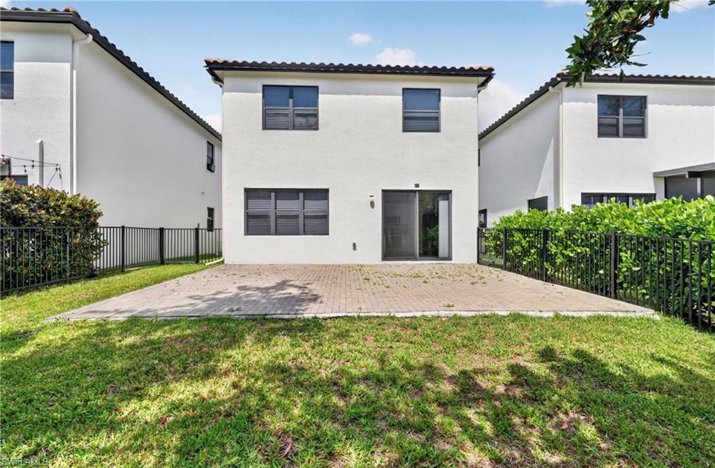 8951 Madrid Circle Naples, FL 34104 - Photo 39 of 39