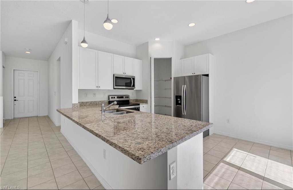 8951 Madrid Circle Naples, FL 34104 - Photo 6 of 39