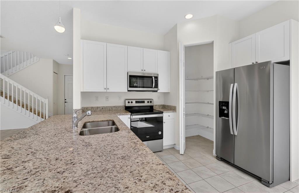8951 Madrid Circle Naples, FL 34104 - Photo 10 of 39