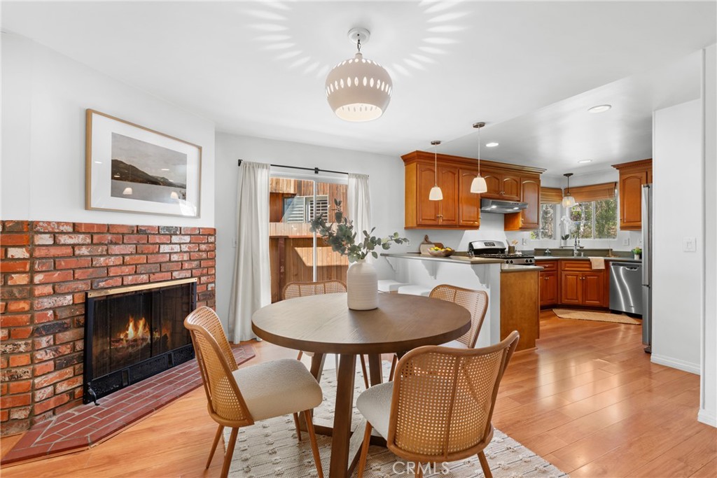 586 36th Street Manhattan Beach, CA 90266 - Photo 16 of 50