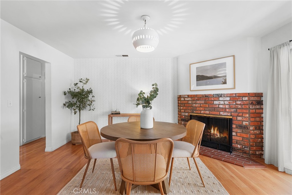 586 36th Street Manhattan Beach, CA 90266 - Photo 19 of 50