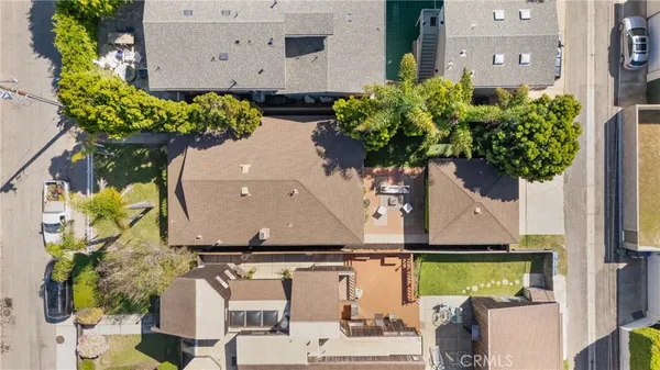 $2,700,000 | 586 36th Street, Manhattan Beach, CA 90266