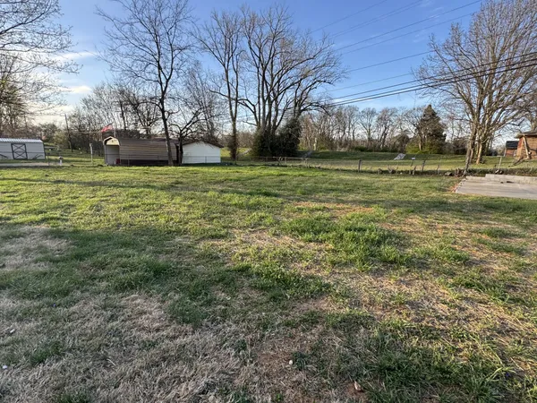 $209,900 | 316 Wayside Drive, Hopkinsville, KY 42240