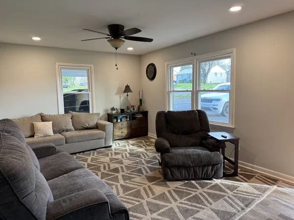 $209,900 | 316 Wayside Drive, Hopkinsville, KY 42240