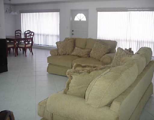816 Northeast 70th Street Boca Raton, FL 33487 - Photo 4 of 7 Additional Photo