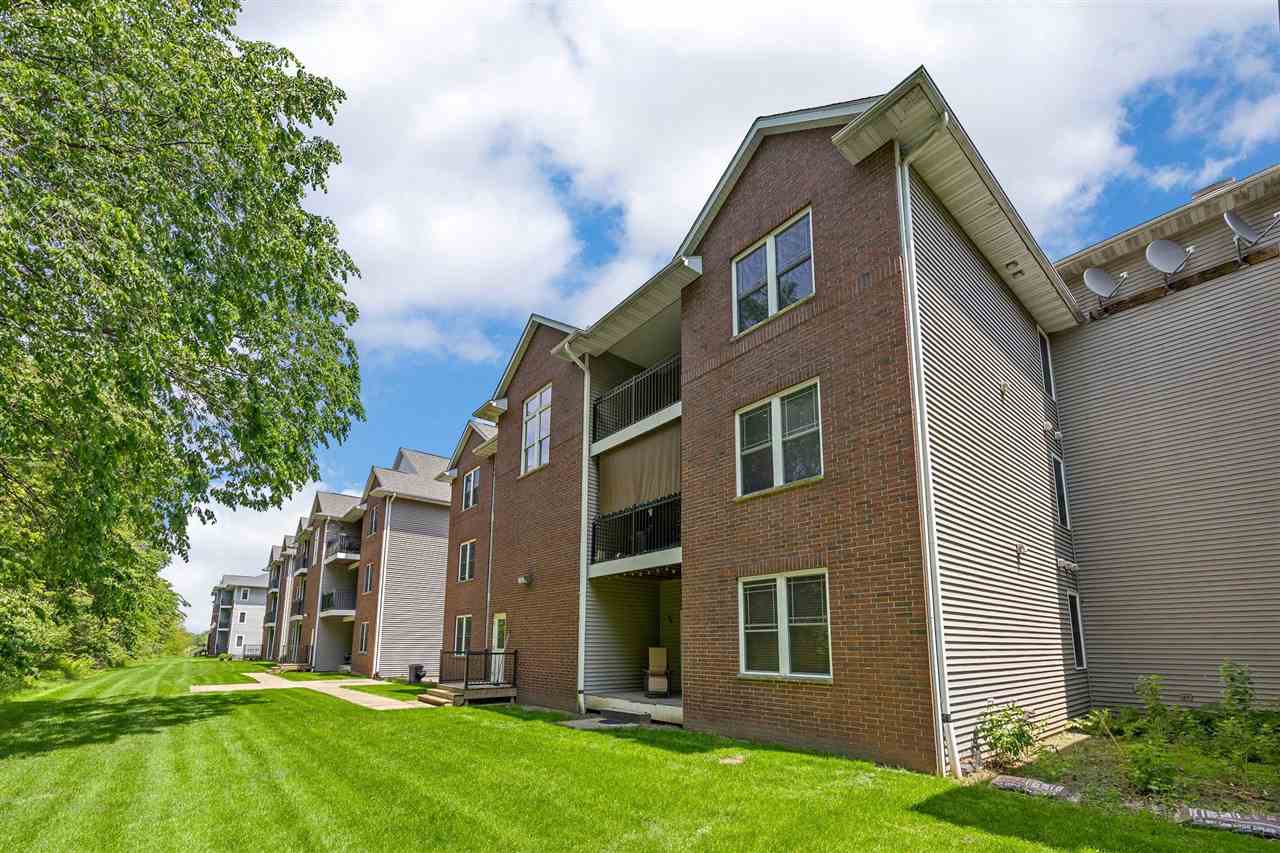 1092 Walnut Avenue, Unit 307 Riverside, IA 52327 - Photo 23 of 24 Gallery Image 23