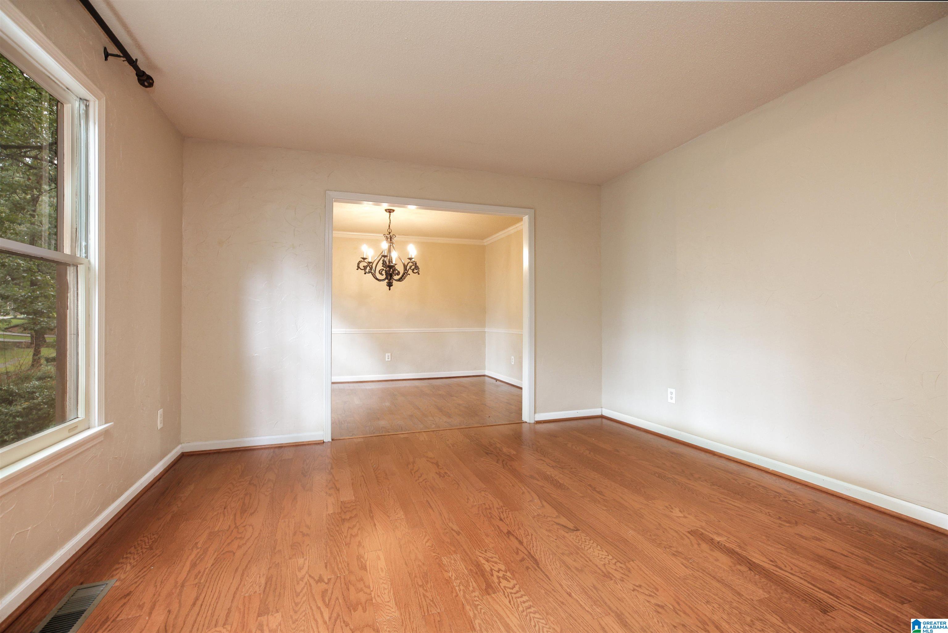 1941 Crossvine Road Birmingham, AL 35244 - Photo 11 of 34