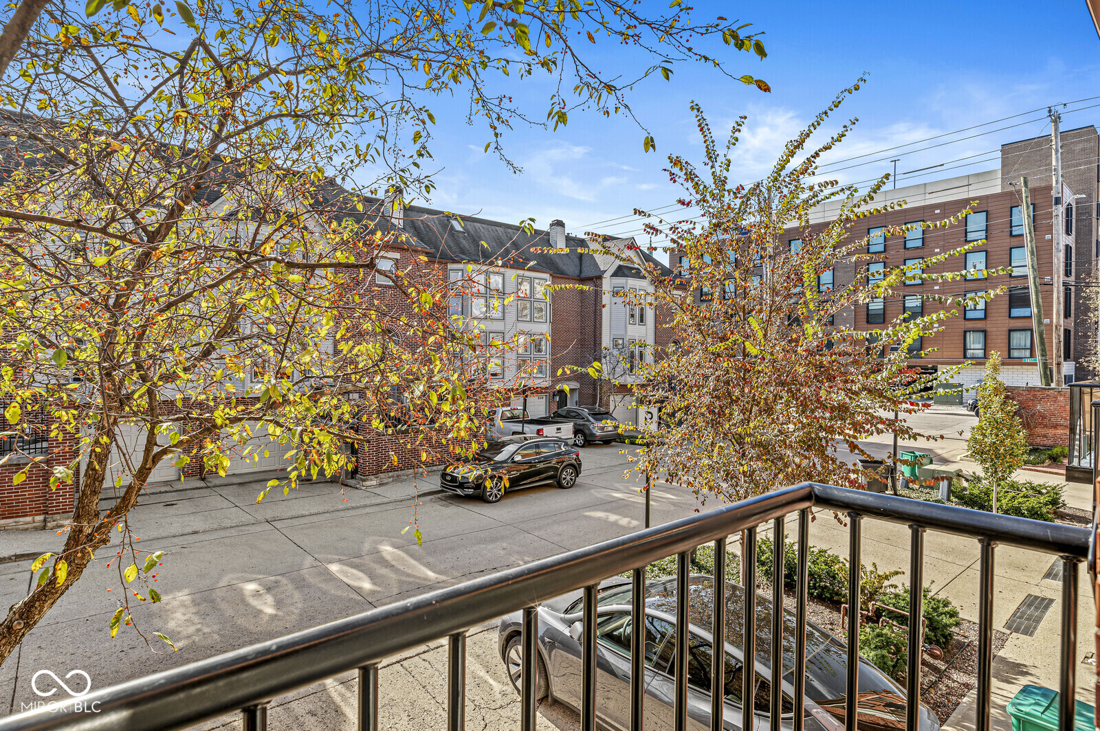 524 Lockerbie Circle North Indianapolis, IN 46202 - Photo 13 of 41