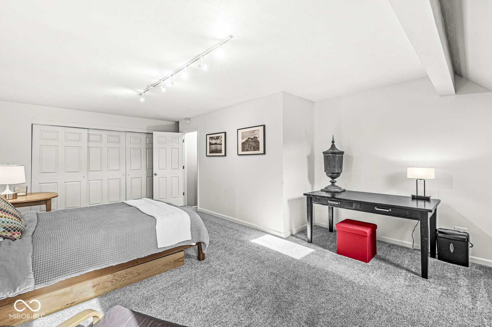 524 Lockerbie Circle North Indianapolis, IN 46202 - Photo 25 of 41