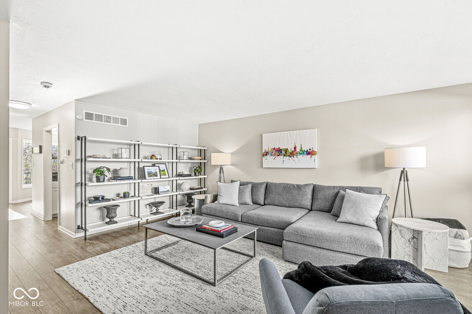 524 Lockerbie Circle North Indianapolis, IN 46202 - Photo 5 of 41