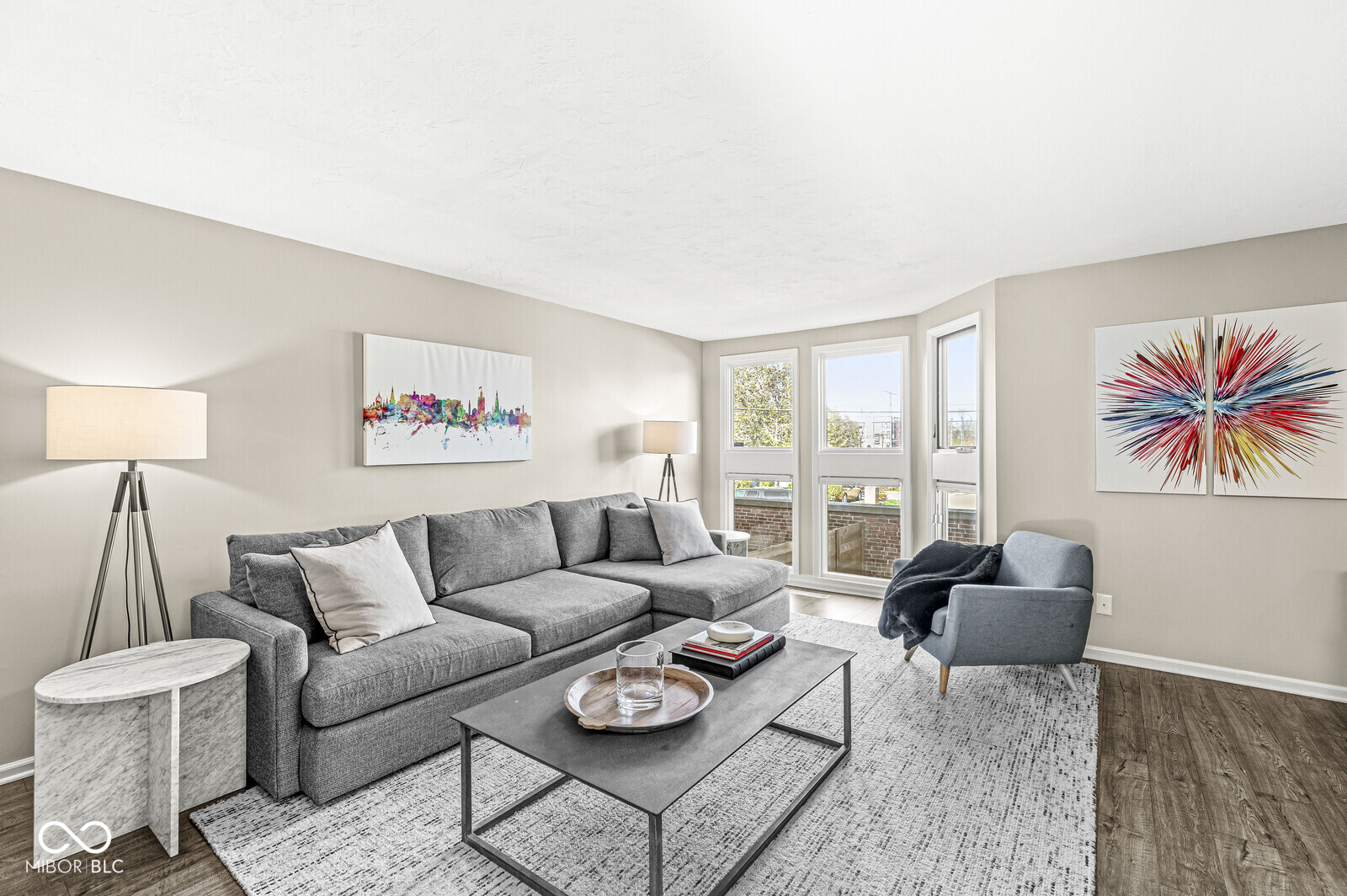 524 Lockerbie Circle North Indianapolis, IN 46202 - Photo 6 of 41