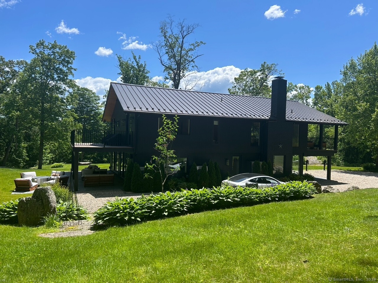 34 Old Roxbury Road Roxbury, CT 06783 - Photo 3 of 27