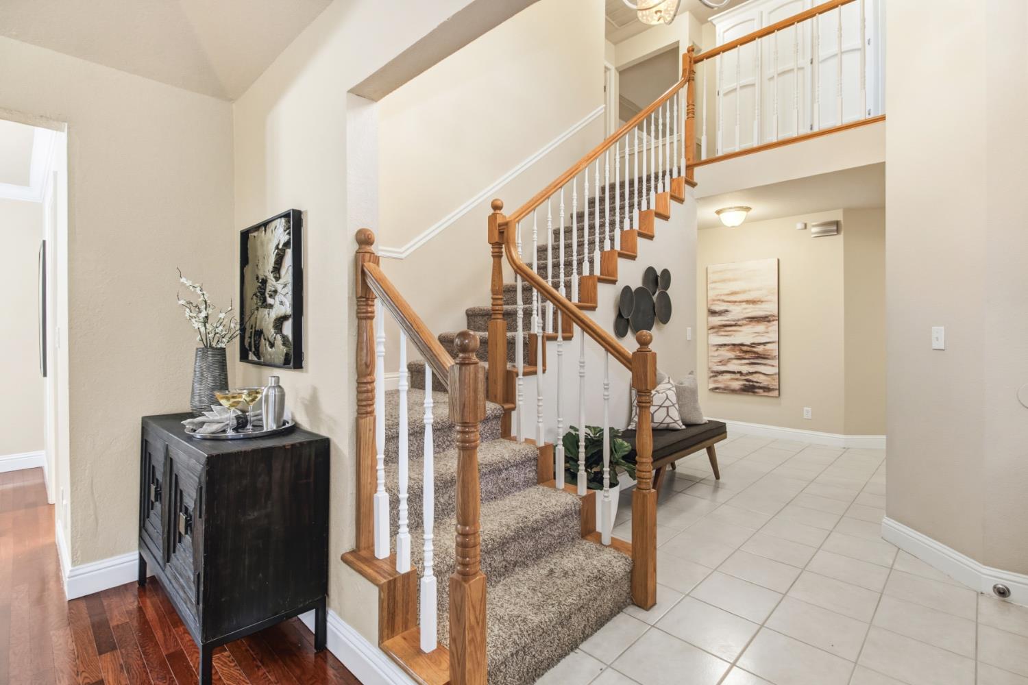 2760 Prestwick Drive Roseville, CA 95661 - Photo 5 of 45 a view of entryway and hall with wooden floor