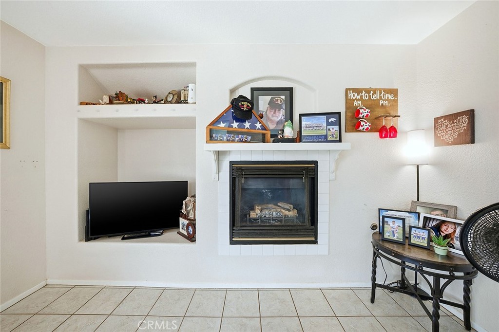 577 Cedar View Drive Beaumont, CA 92223 - Photo 12 of 44 Dining Room or Family room attached to Kitchen