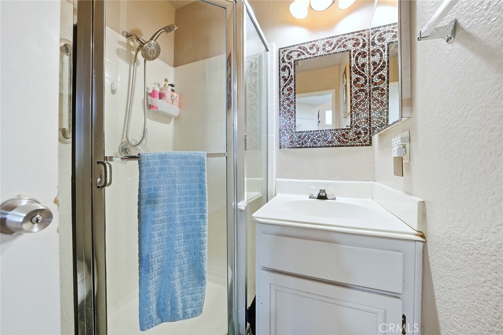 577 Cedar View Drive Beaumont, CA 92223 - Photo 17 of 44