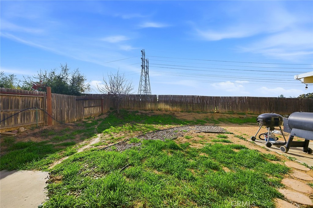 577 Cedar View Drive Beaumont, CA 92223 - Photo 35 of 44