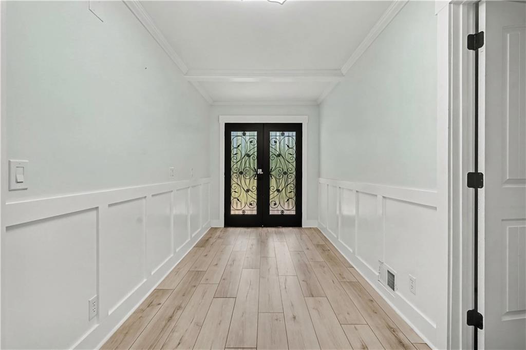 1276 Brooks Road Southeast Lawrenceville, GA 30045 - Photo 5 of 47 Gallery Image 5