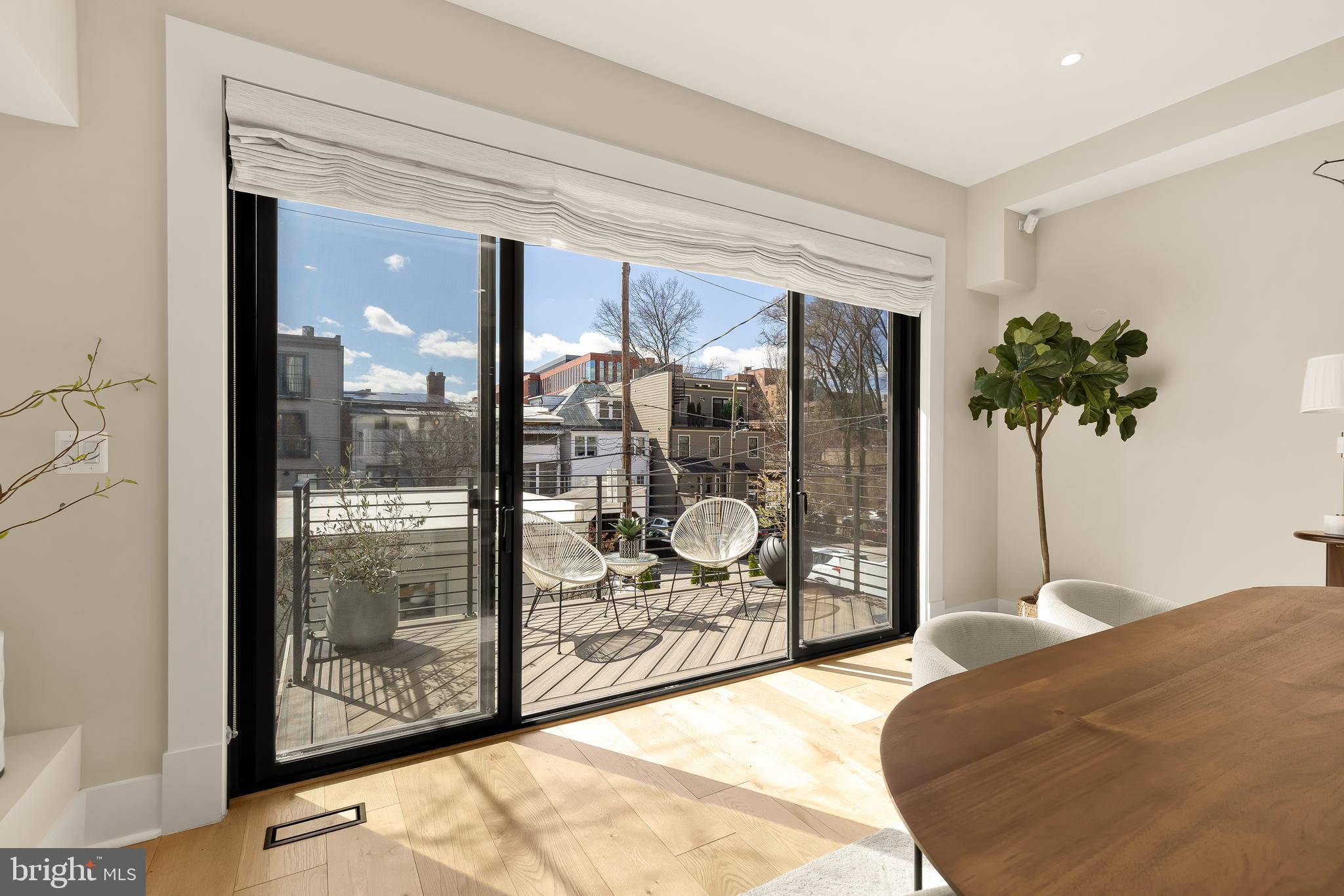 3726 R Street Northwest Washington, DC 20007 - Photo 17 of 67