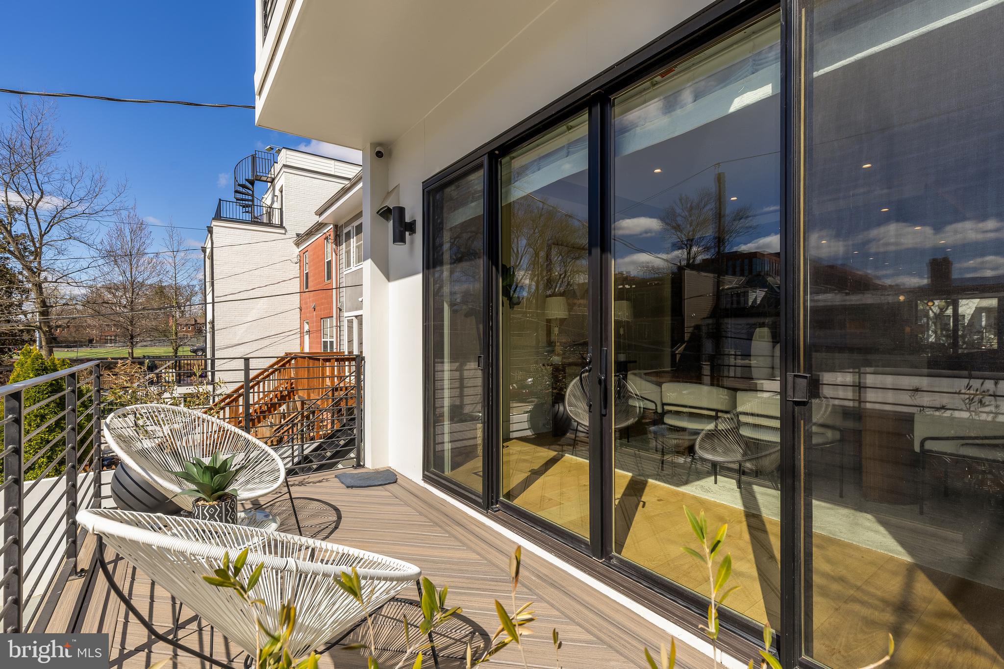 3726 R Street Northwest Washington, DC 20007 - Photo 19 of 67