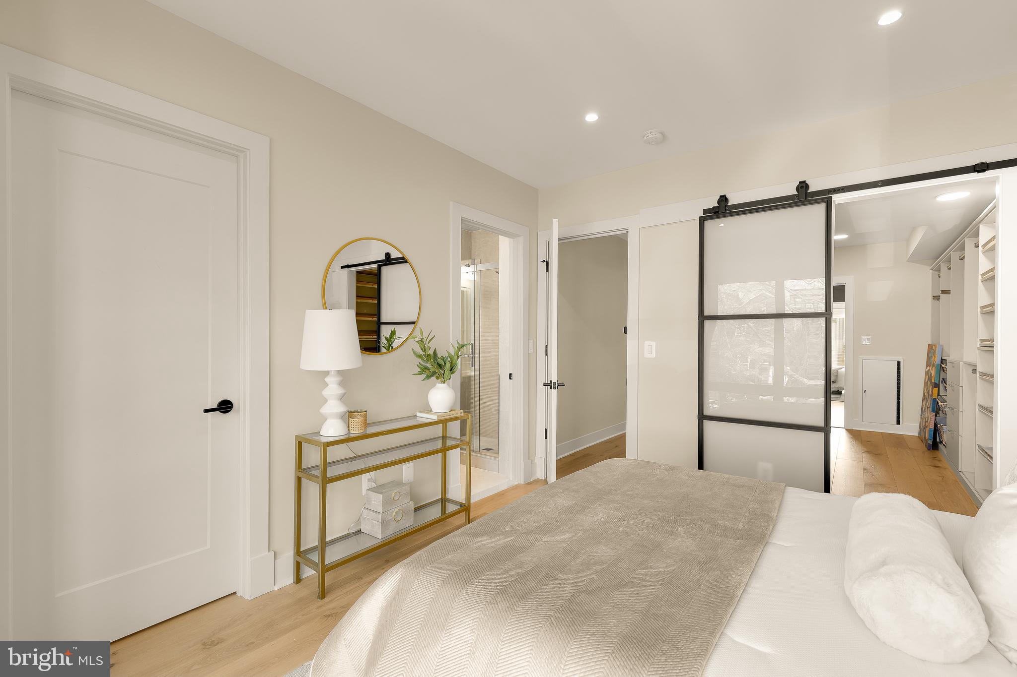 3726 R Street Northwest Washington, DC 20007 - Photo 33 of 67